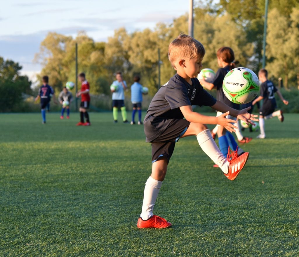 "СПОРТМАСТЕР" - ОФИЦИАЛЬНЫЙ ПАРТНЁР ЦПЮФ "ИНТЕГРАЛ" - Школа футбола для ...